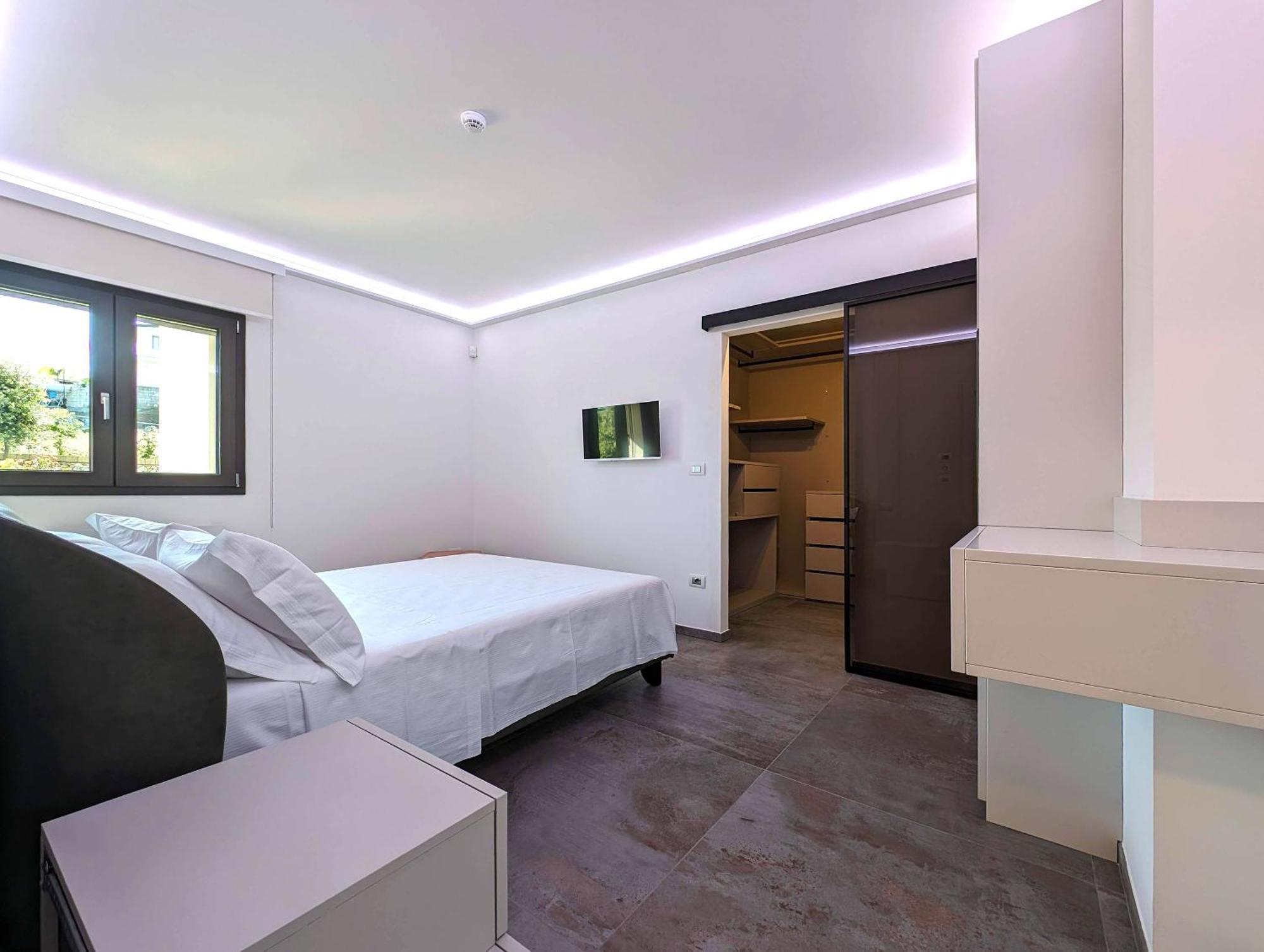 Alternative Relax Rooms By Oikia Vacanze Scorrano  Dış mekan fotoğraf