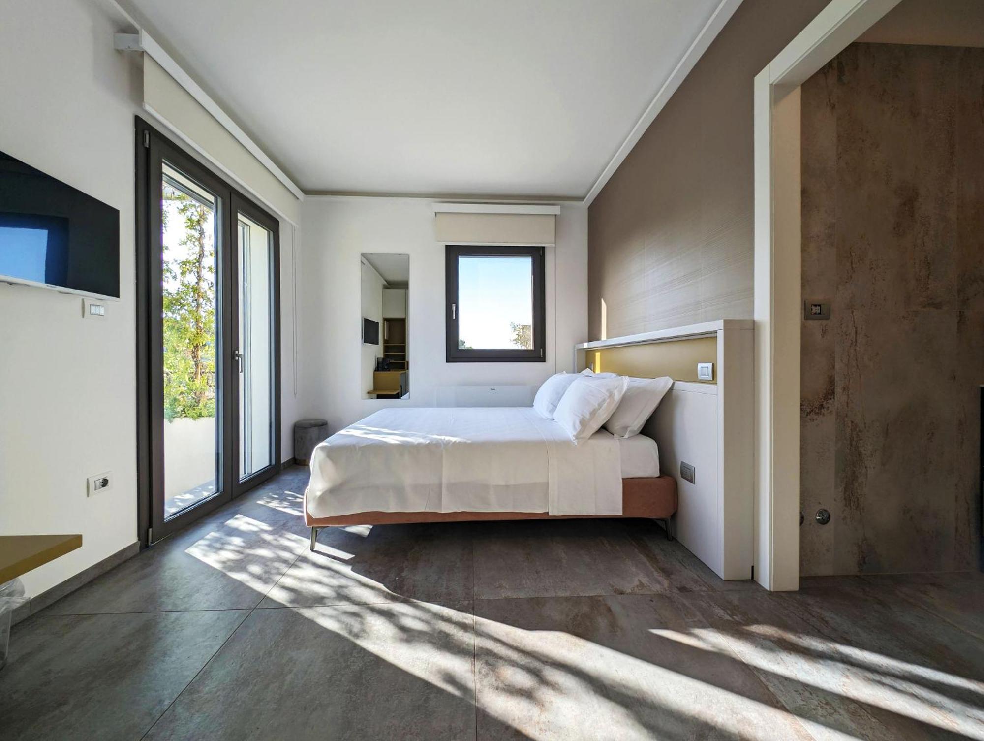 Alternative Relax Rooms By Oikia Vacanze Scorrano  Dış mekan fotoğraf